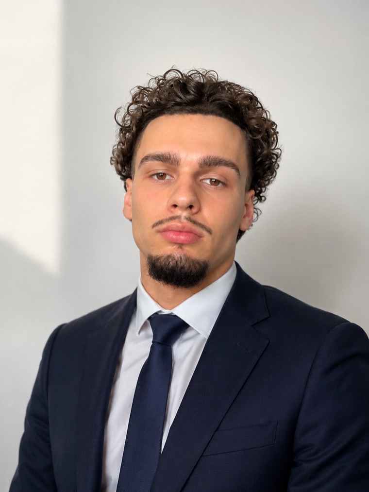 Portrait de Néo, développeur indépendant